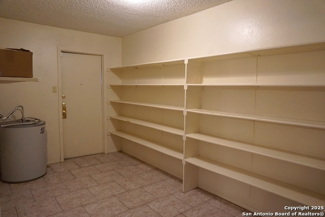 Image 14 of 34 For 7515 Foss Meadows