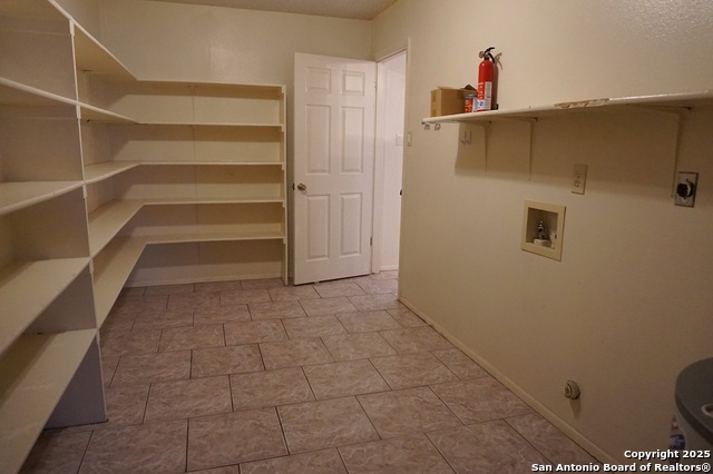 Image 15 of 34 For 7515 Foss Meadows