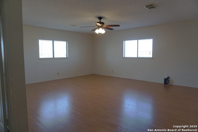 Image 18 of 34 For 7515 Foss Meadows