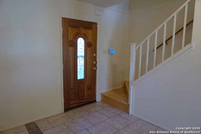 Image 3 of 34 For 7515 Foss Meadows