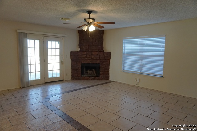 Image 7 of 34 For 7515 Foss Meadows