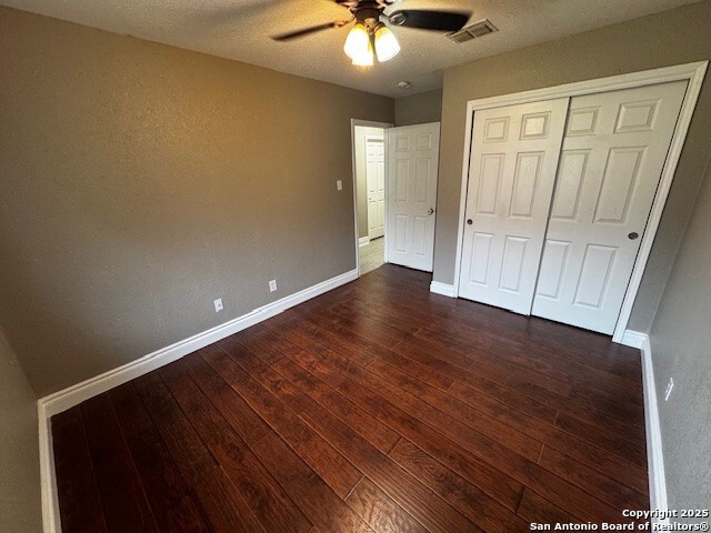 Image 6 of 14 For 7907 Saratoga Knll