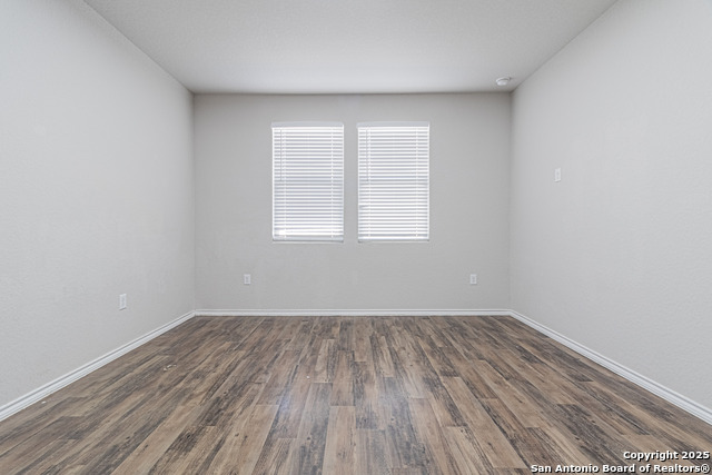 Image 14 of 39 For 6739 Freedom