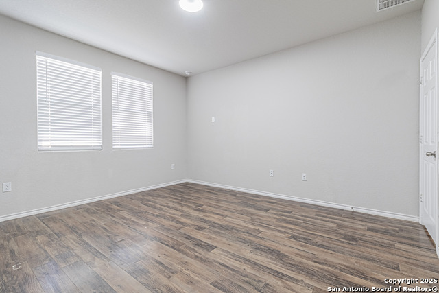 Image 16 of 39 For 6739 Freedom