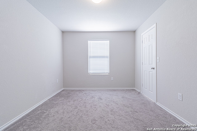 Image 31 of 39 For 6739 Freedom