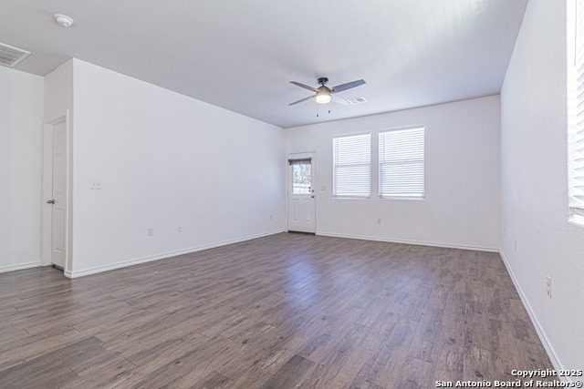 Image 8 of 39 For 6739 Freedom