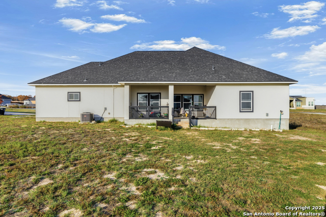 Image 25 of 31 For 136 Summer Meadow