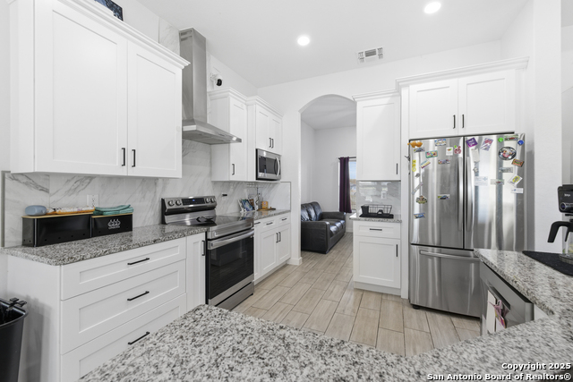 Image 8 of 31 For 136 Summer Meadow