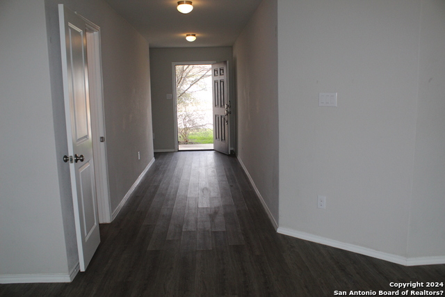 Image 5 of 24 For 6522 Babcock Terrace