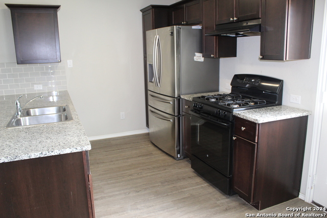 Image 6 of 24 For 6522 Babcock Terrace