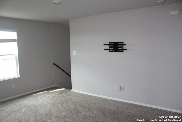 Image 7 of 24 For 6522 Babcock Terrace