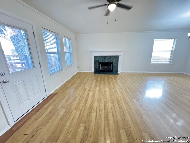 Image 13 of 48 For 4447 Amandas Cove