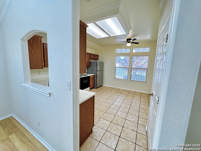 Image 17 of 48 For 4447 Amandas Cove