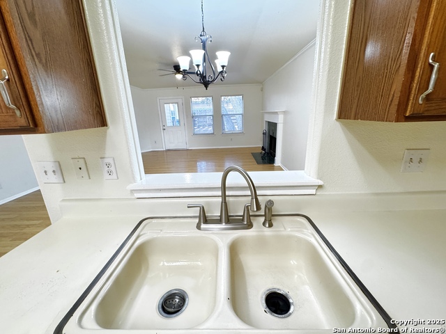 Image 19 of 48 For 4447 Amandas Cove