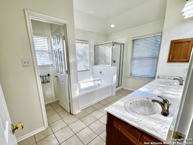 Image 25 of 48 For 4447 Amandas Cove