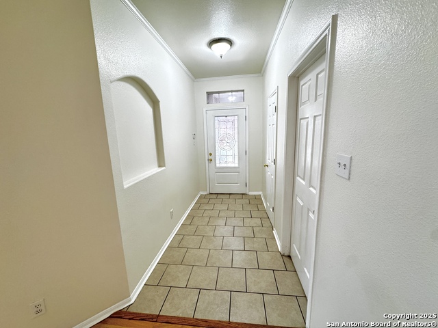 Image 6 of 48 For 4447 Amandas Cove