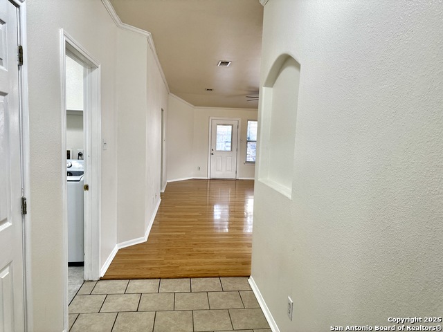 Image 7 of 48 For 4447 Amandas Cove