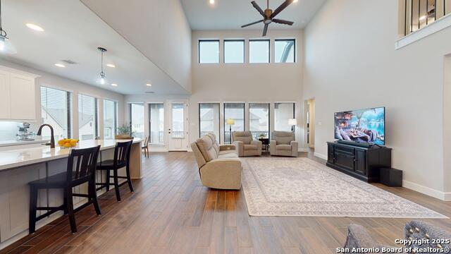 Listing photo id 9 for 12302 Fort Anderson