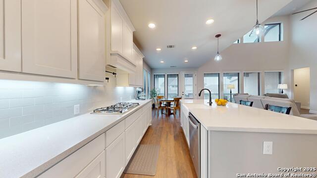 Listing photo id 20 for 12302 Fort Anderson