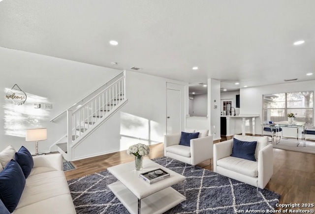 Image 5 of 40 For 14402 Cedar Glade