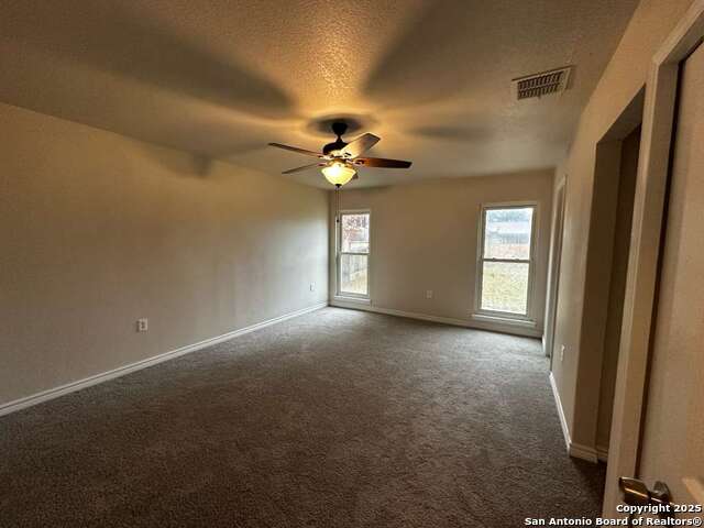 Image 8 of 8 For 7410 Oak Marsh