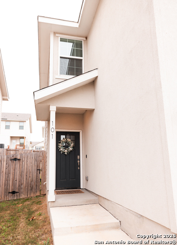 Image 2 of 46 For 7508 Magnolia Village