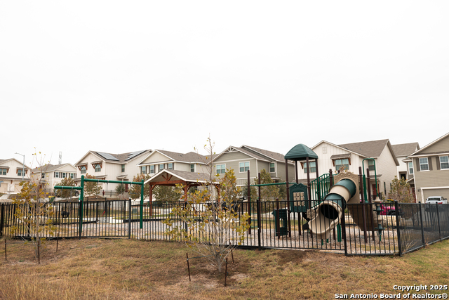 Image 44 of 46 For 7508 Magnolia Village