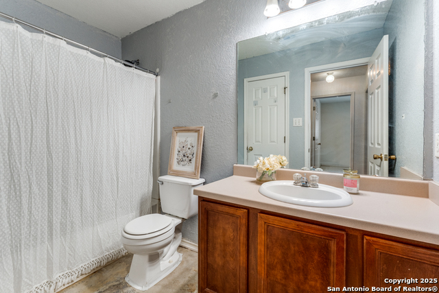 Image 14 of 15 For 6110 Outlook Ridge