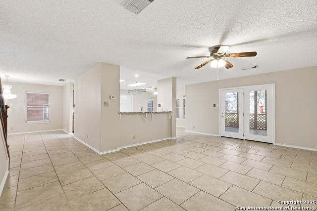 Listing photo id 6 for 9623 Diamond Gap