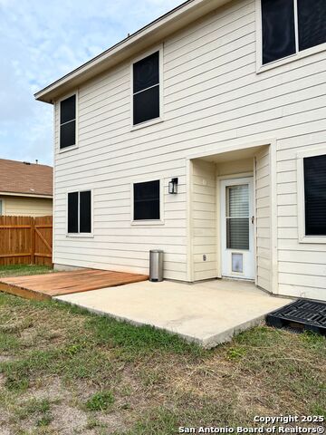 Image 17 of 18 For 8454 Blackstone Cv