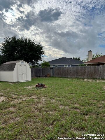 Image 18 of 18 For 8454 Blackstone Cv