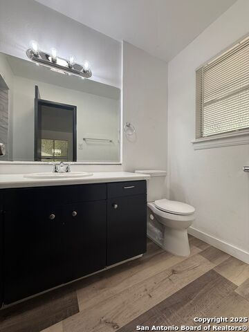 Image 3 of 18 For 217 Avenue E