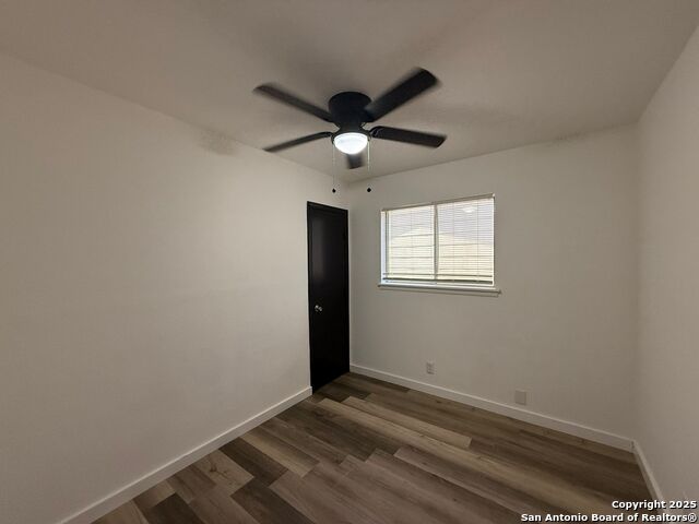 Image 7 of 18 For 217 Avenue E