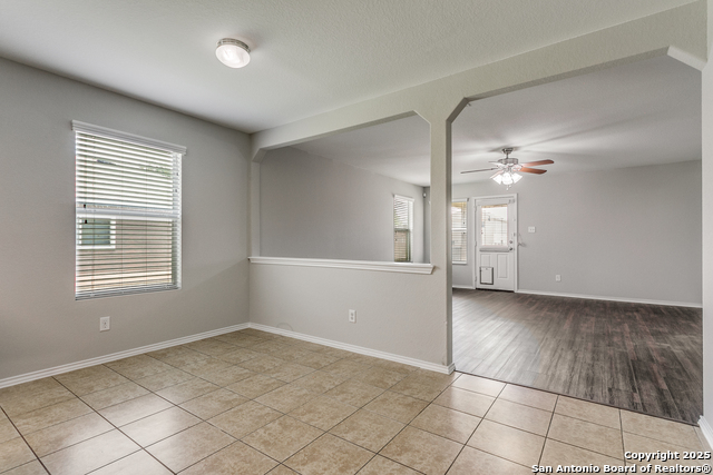 Image 11 of 25 For 316 Lonestar Gait