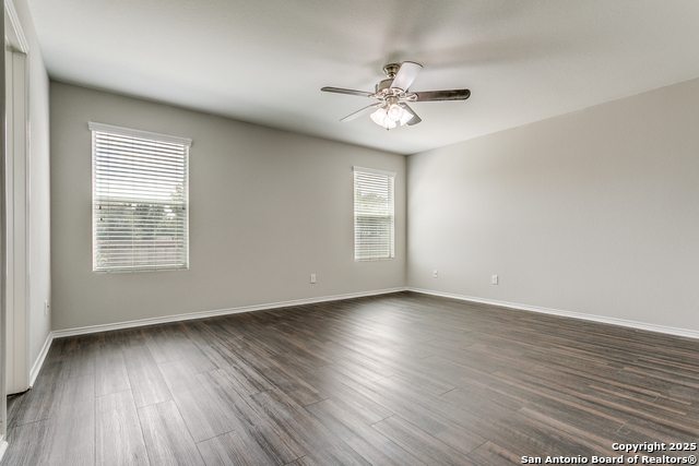 Image 16 of 25 For 316 Lonestar Gait