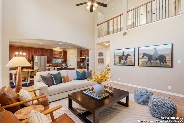 Listing photo id 15 for 611 Oxalis  