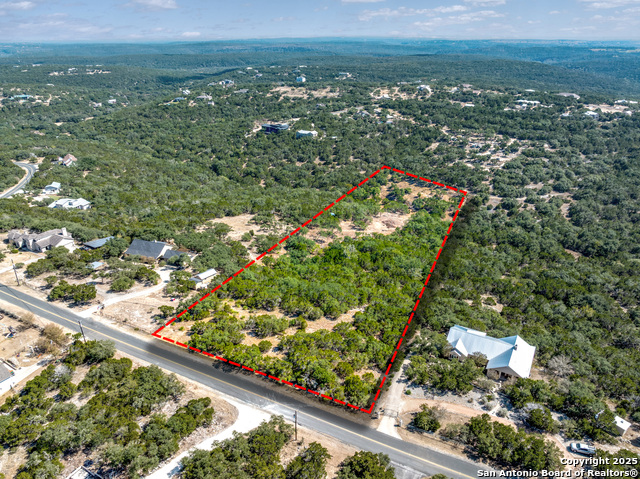 Listing photo id 6 for 3938 Running Spgs