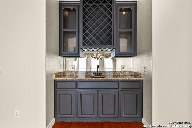 Image 13 of 57 For 3204 Crystal Path