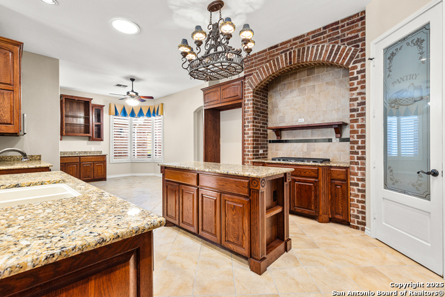 Image 22 of 57 For 3204 Crystal Path