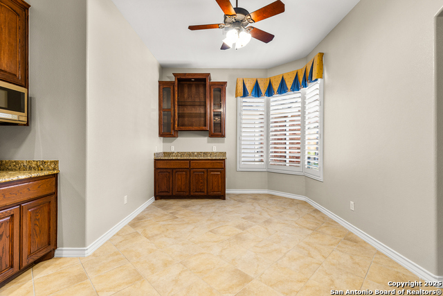 Image 23 of 57 For 3204 Crystal Path