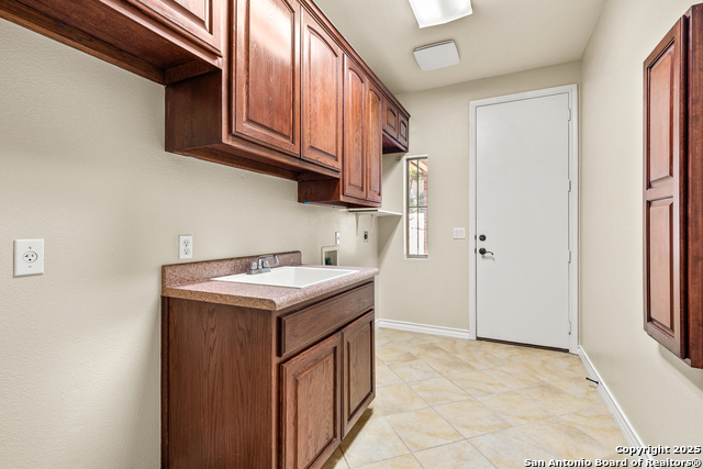 Image 26 of 57 For 3204 Crystal Path