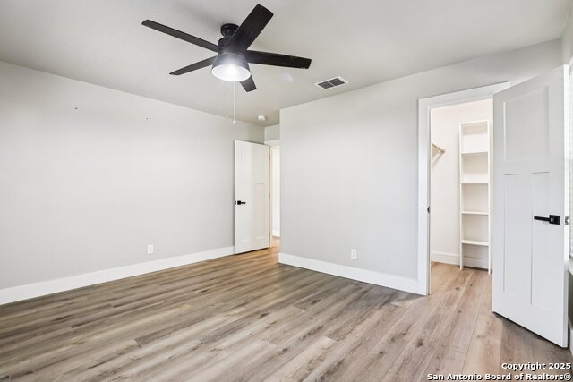 Image 24 of 44 For 786 Renee  