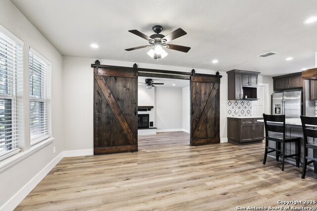 Image 9 of 44 For 786 Renee  