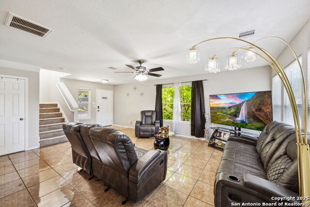 Image 6 of 20 For 8810 Mesa  