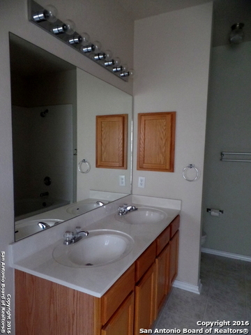 Image 17 of 19 For 12719 Goldenrain Bay