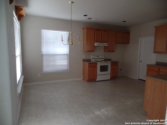 Image 6 of 19 For 12719 Goldenrain Bay