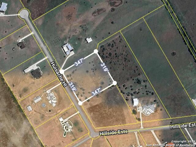 Image 19 of 20 For 207 Huisache