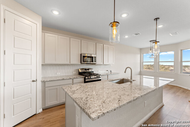 Image 17 of 44 For 2614 Banditos Rdg