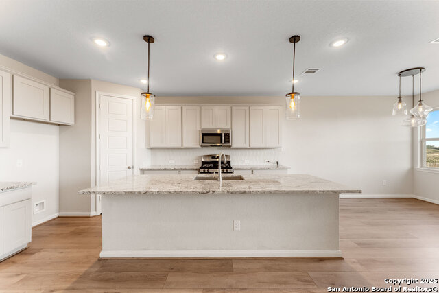 Image 22 of 44 For 2614 Banditos Rdg