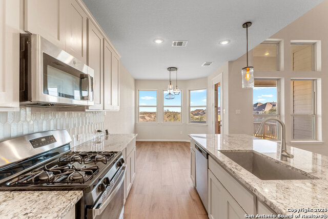 Image 23 of 44 For 2614 Banditos Rdg